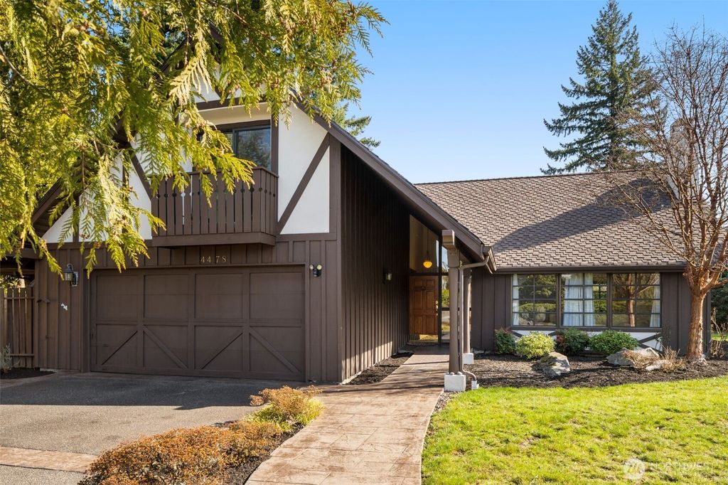 Photo of 4478 142nd Avenue SE, Bellevue, WA 98006 (MLS # 2488837)