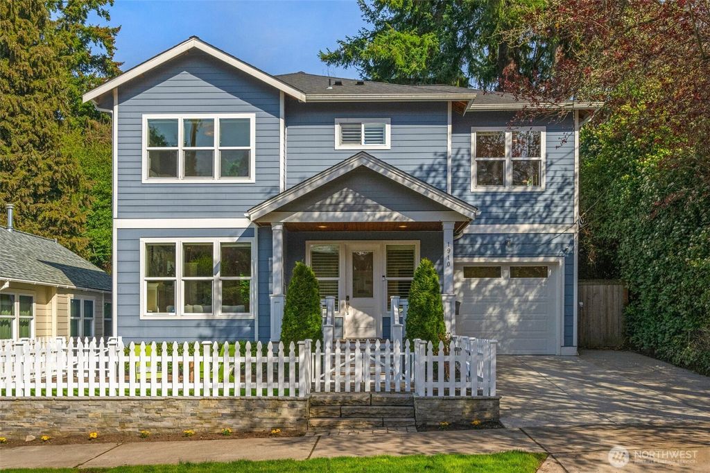 Photo of 1910 42nd Avenue SW, Seattle, WA 98116 (MLS # 2354819)