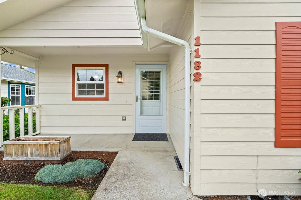 Photo of 1182 Emerson Lane, Centralia, WA 98531 (MLS # 2544209)