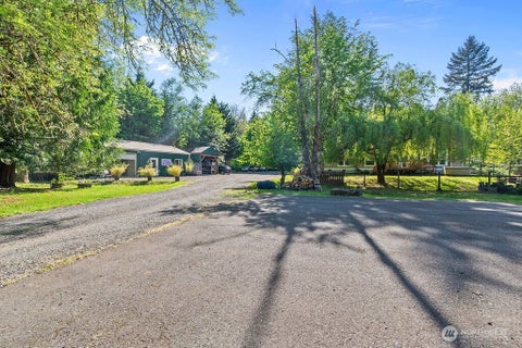 Photo of 2980 Sapp Road SW, Tumwater, WA 98512 (MLS # 2518911)