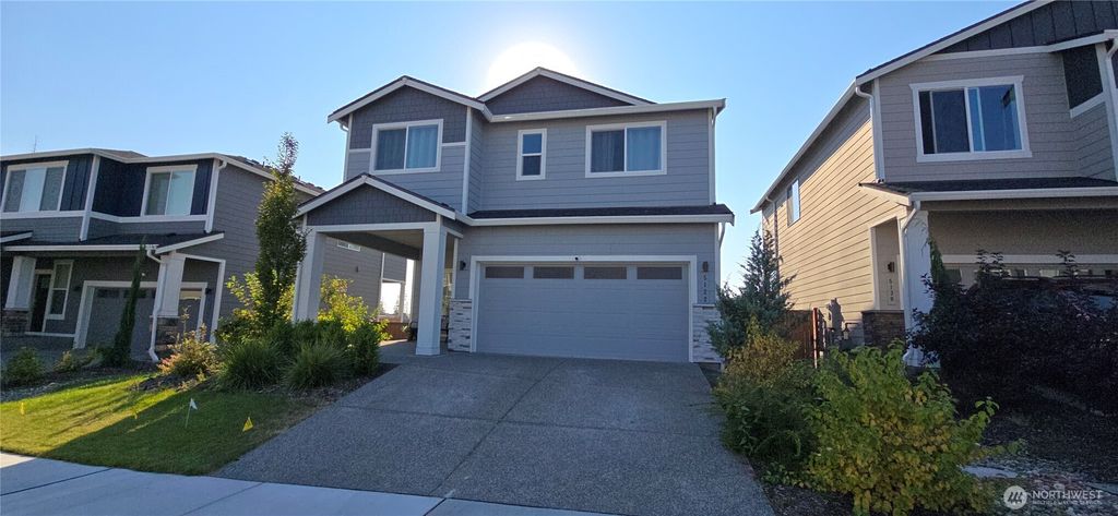 Photo of 5122 86th Avenue NE, Marysville, WA 98270 (MLS # 2436123)