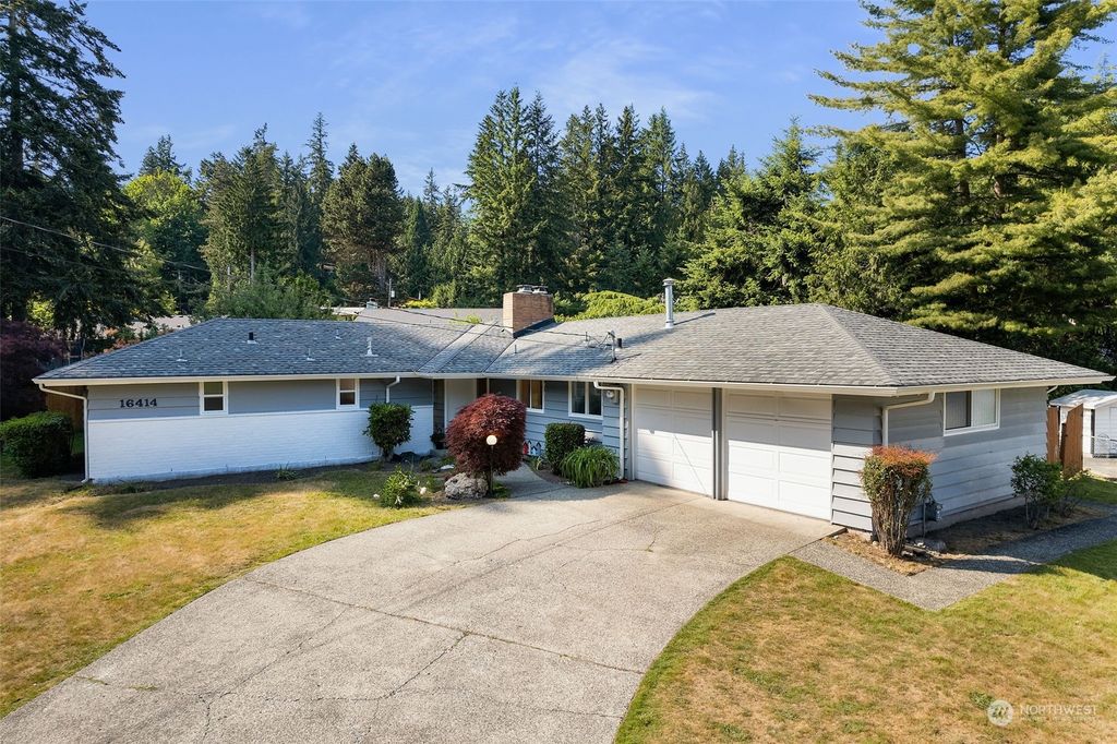 Photo of 16414 SE 35th Street, Bellevue, WA 98008 (MLS # 2075747)