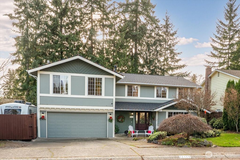 Photo of 12119 NE 141st Street, Kirkland, WA 98034 (MLS # 2458724)