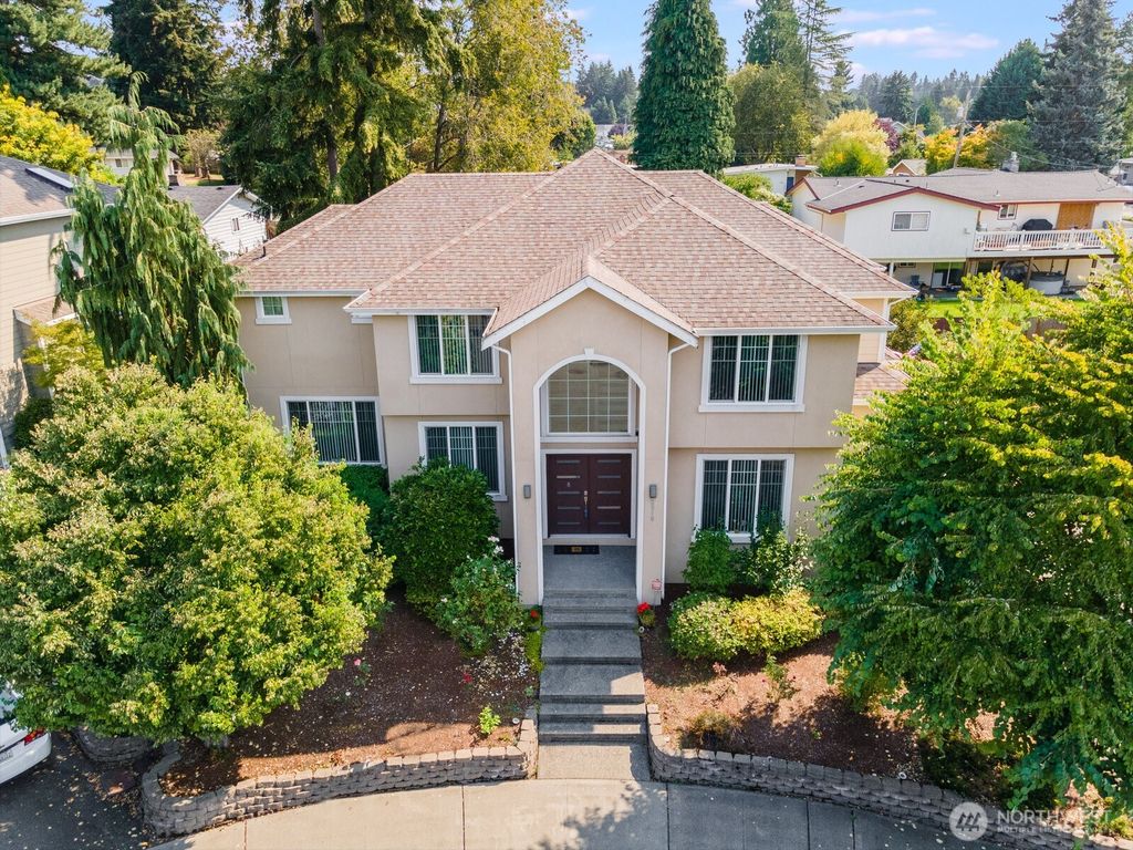 Photo of 2510 Camas Avenue NE, Renton, WA 98056 (MLS # 2356722)