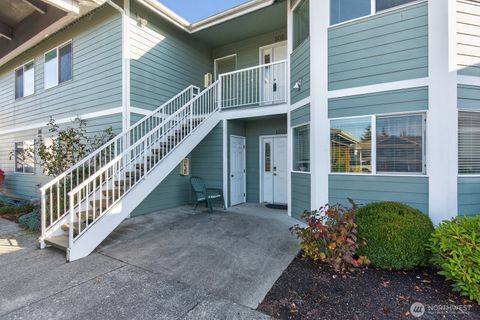 Photo of 246 Prince Ave. Ave #202, Bellingham, WA 98226 (MLS # 2453126)