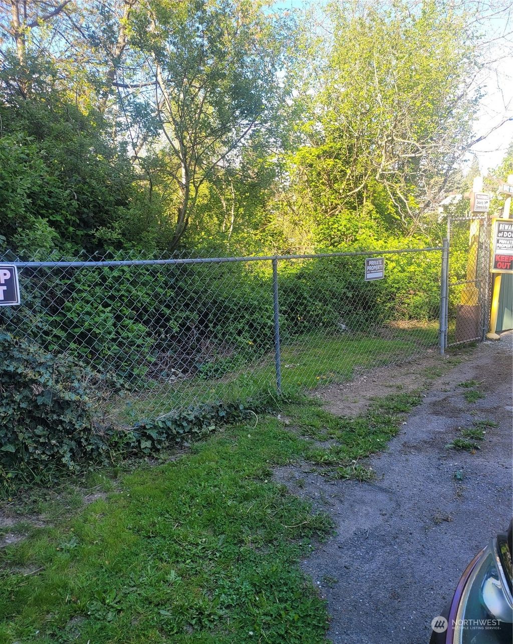 Photo of 10422 12th Avenue SW, Seattle, WA 98146 (MLS # 2228030)