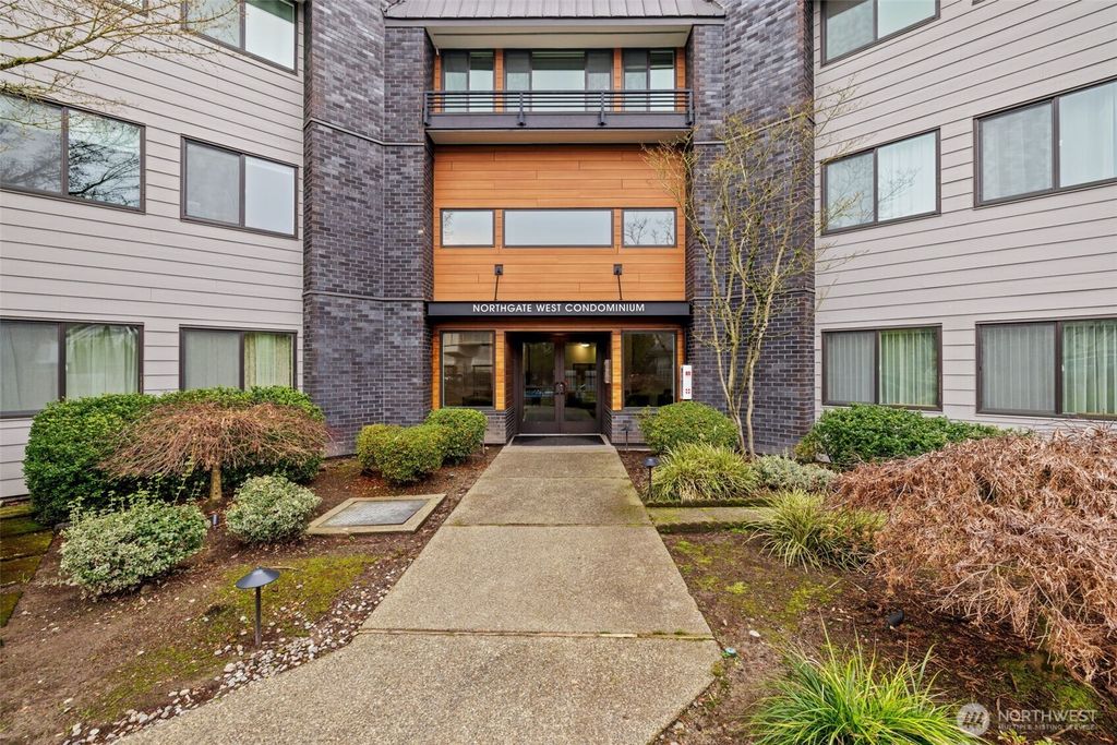 Photo of 11300 1st Avenue NE #306, Seattle, WA 98125 (MLS # 2348491)