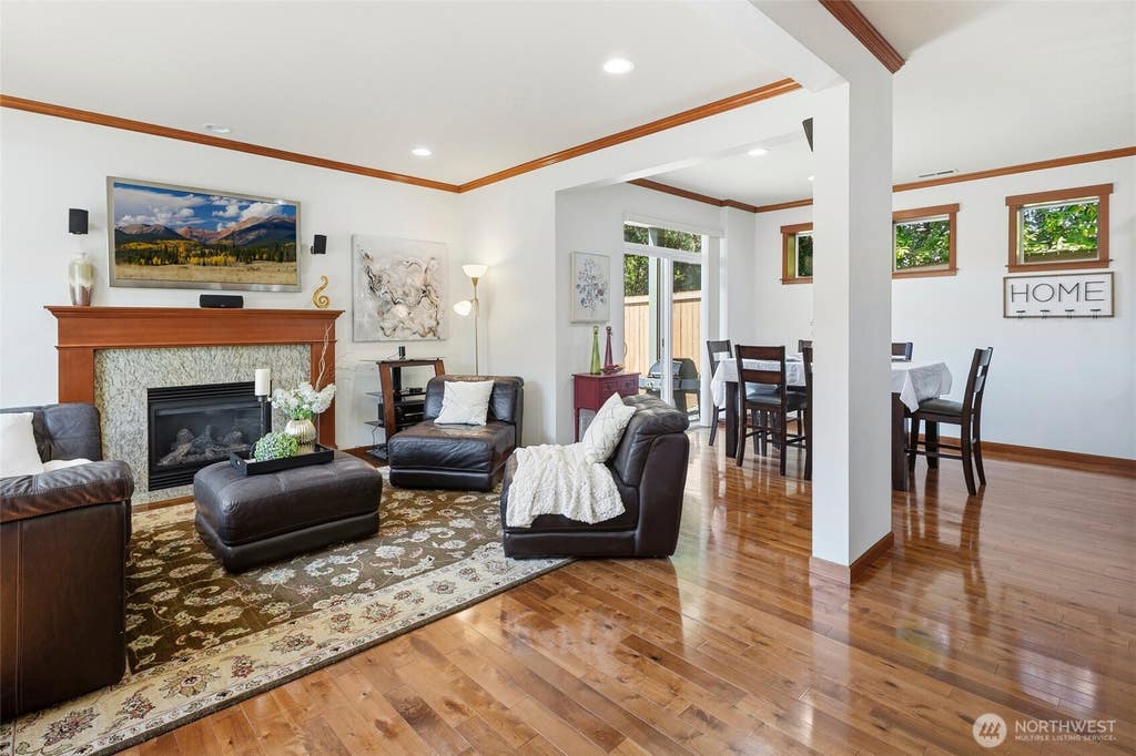 Photo of 16033 119th Place NE, Bothell, WA 98011 (MLS # 2572430)