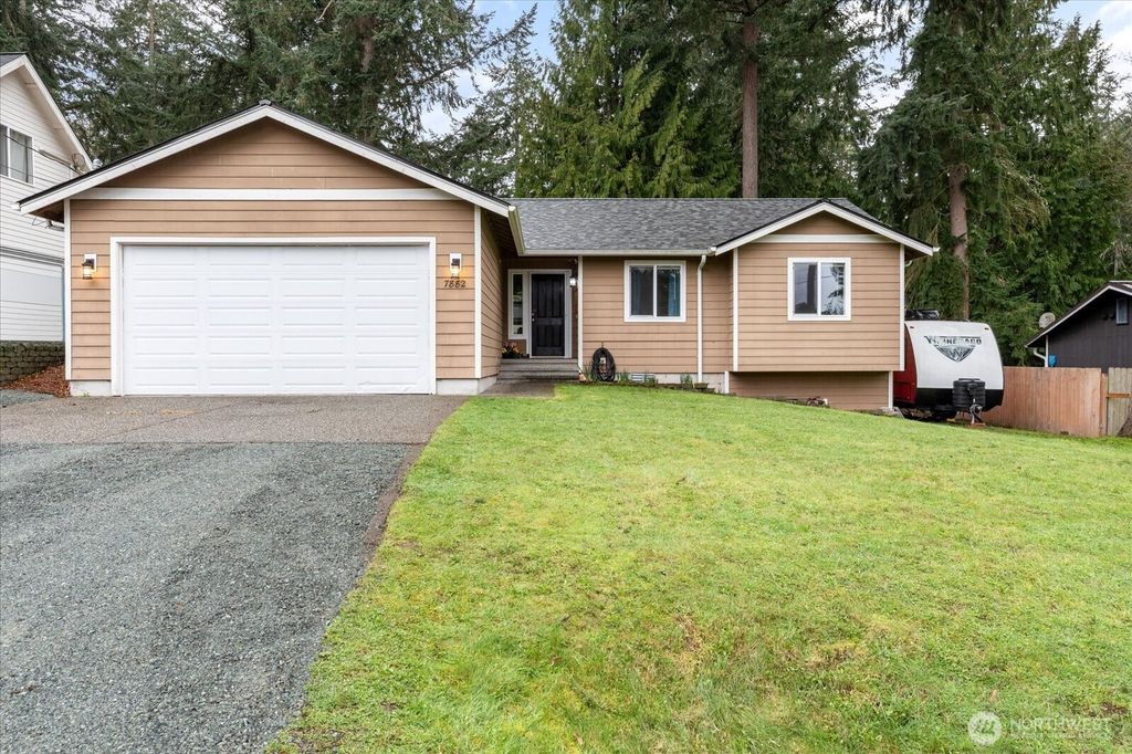 Photo of 7882 Blakely Avenue, Clinton, WA 98236 (MLS # 2488768)