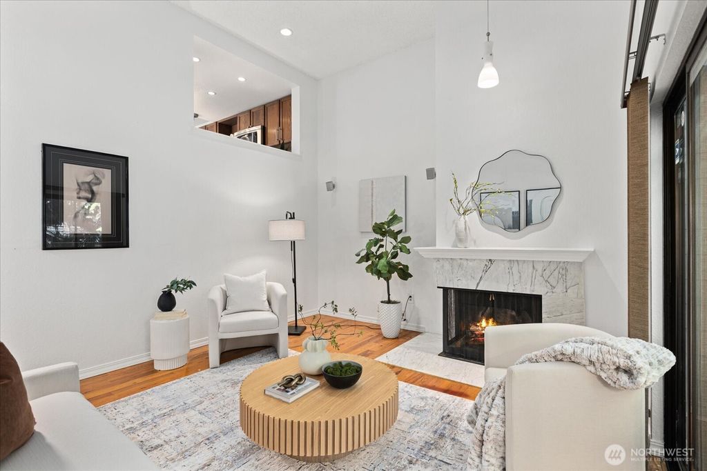 Photo of 10016 NE 124th Place #108, Kirkland, WA 98034 (MLS # 2421483)