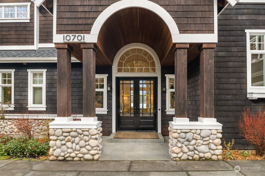 Photo of 10701 E Lake Joy Drive NE, Carnation, WA 98014 (MLS # 2043446)