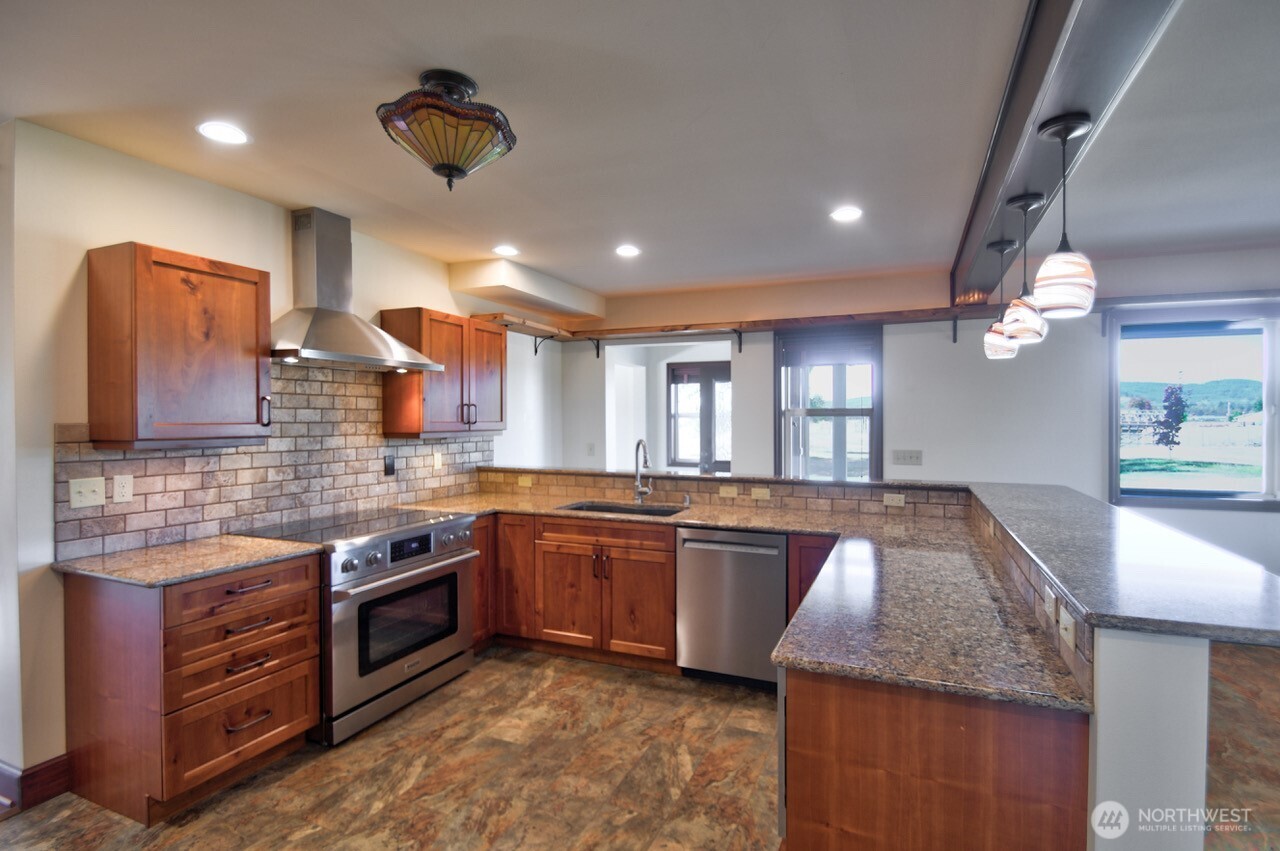 7737 Bordeaux Vista Lane SW