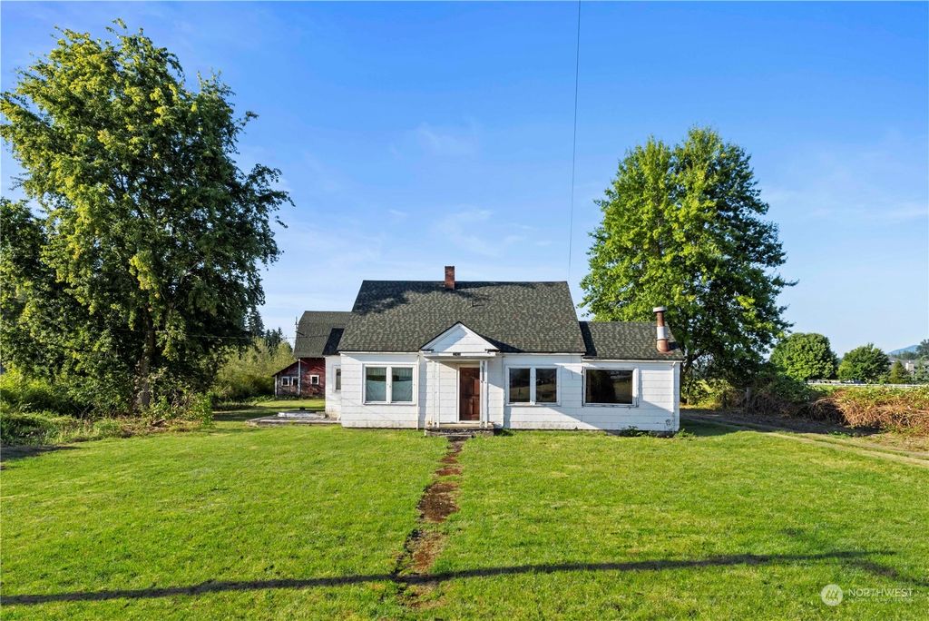Photo of 28406 SE 392nd Street, Enumclaw, WA 98022 (MLS # 2156905)
