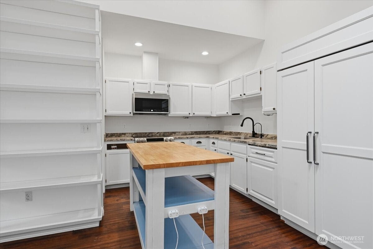 8629 240th Street SW A2