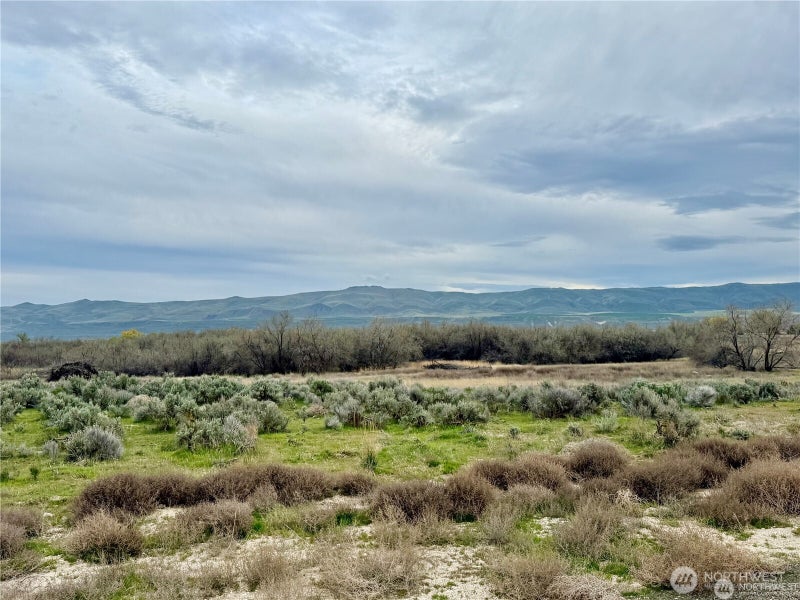 6 Road 13.6 SW