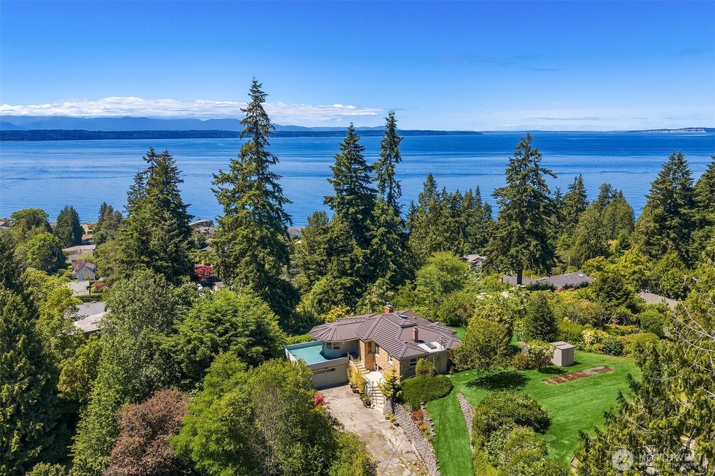 Photo of 9421 190th Place SW, Edmonds, WA 98020 (MLS # 2536947)