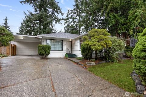 12528 24th Avenue NE Seattle WA 98125