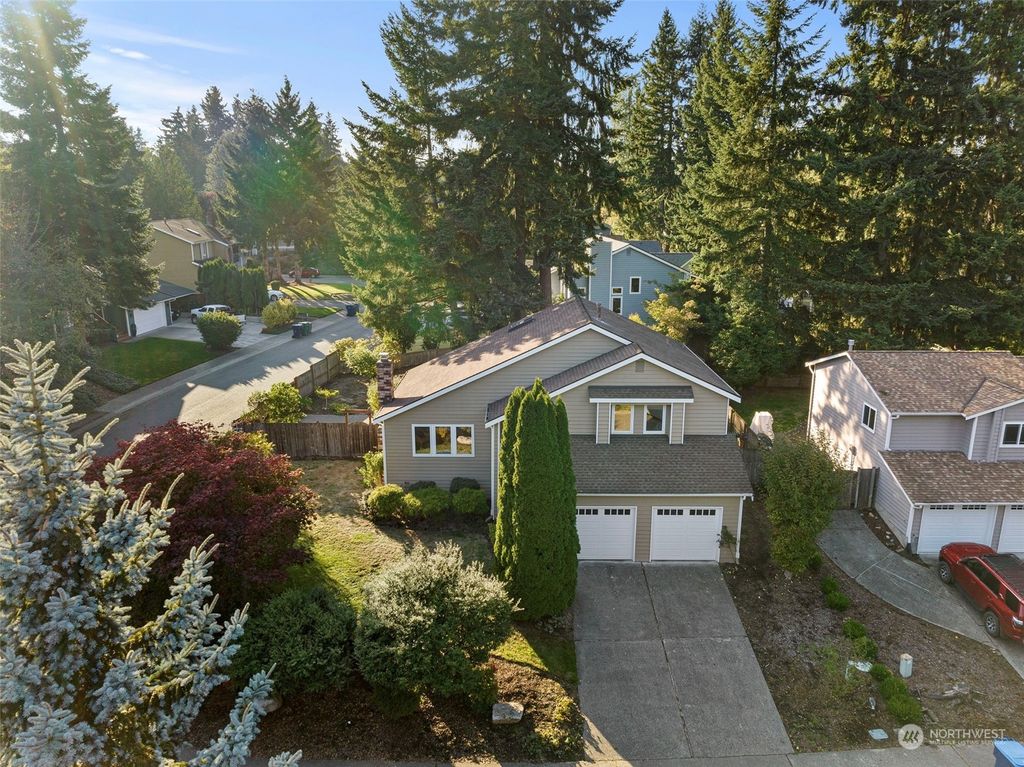 Photo of 12010 53rd Avenue SE, Everett, WA 98208 (MLS # 2163452)