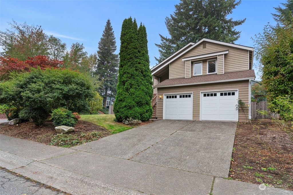 Photo of 12010 53rd Avenue SE, Everett, WA 98208 (MLS # 2163452)