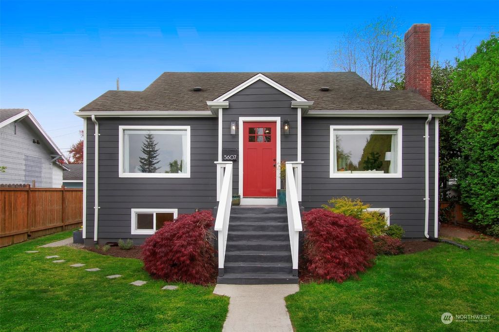 Photo of 5607 41st Avenue SW, Seattle, WA 98136 (MLS # 2228986)