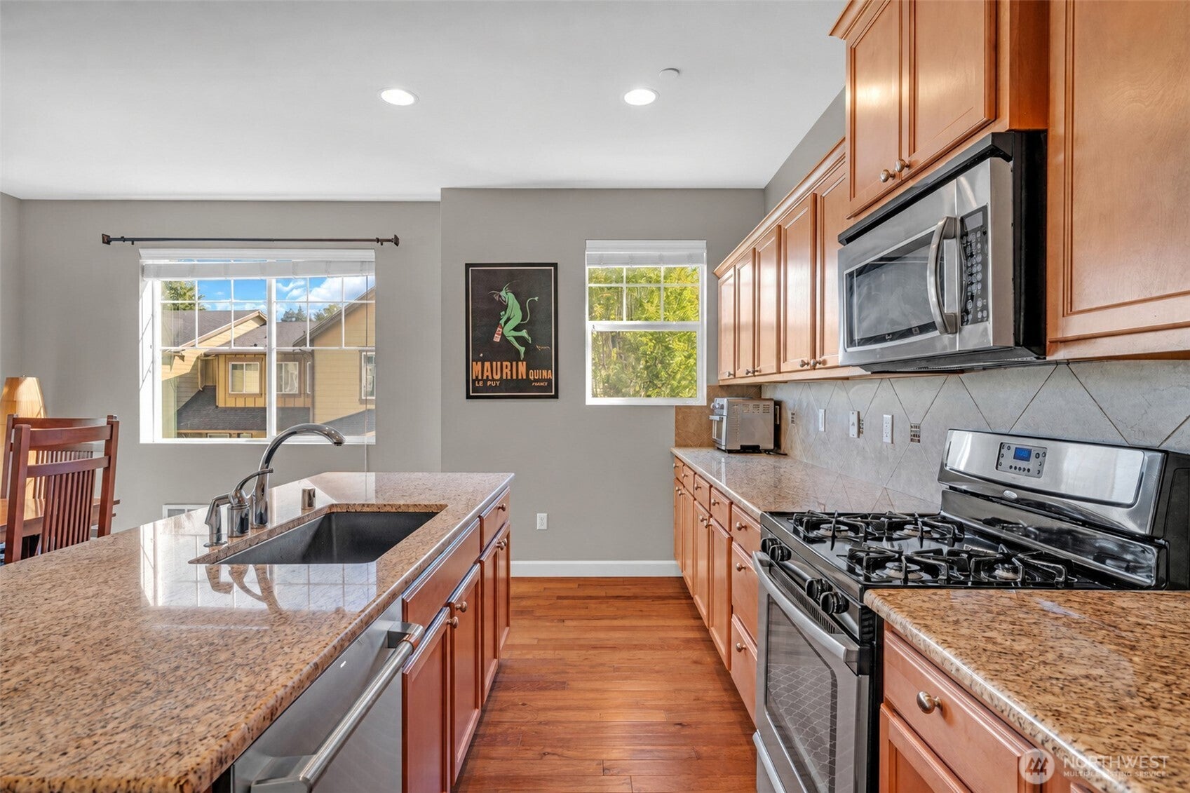 10625 Ross Road 3