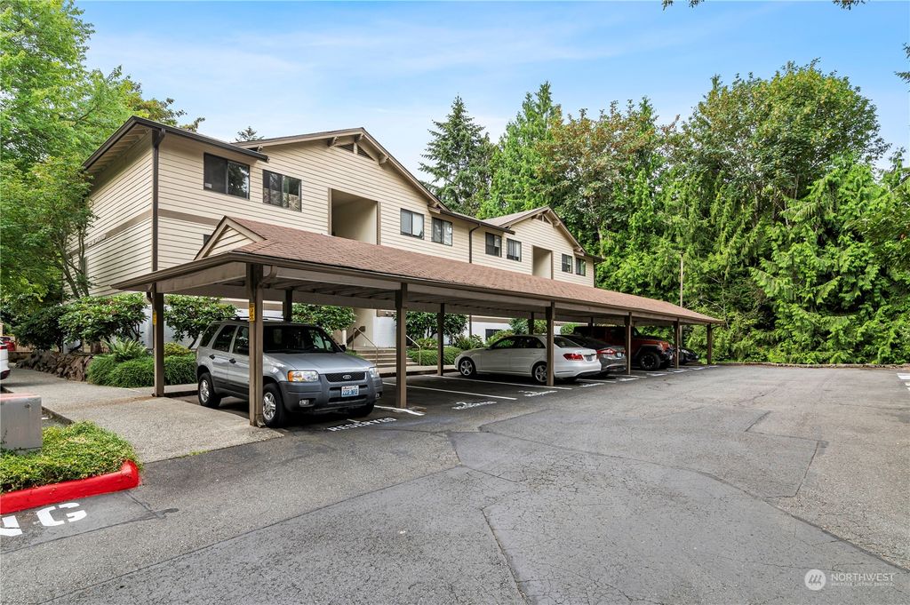 Photo of 222 NE Dogwood Street Ct #C301, Issaquah, WA 98027 (MLS # 2270437)
