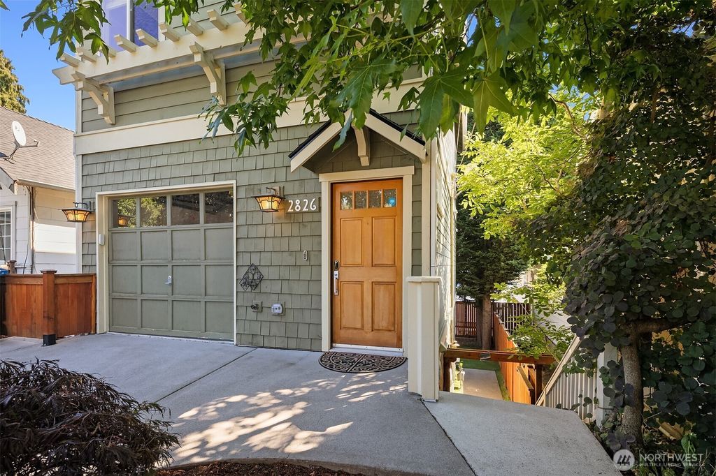 Photo of 2826 21st Avenue W, Seattle, WA 98199 (MLS # 2358193)