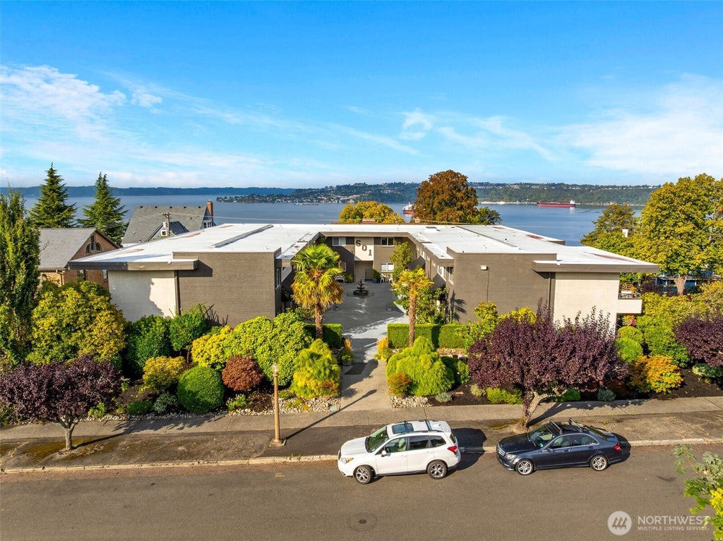 Photo of 501 N D Street #4, Tacoma, WA 98403 (MLS # 2584427)