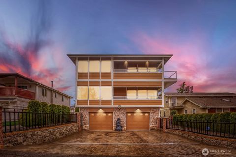 Photo of 11031 Cornell Avenue S, Seattle, WA 98178 (MLS # 2508609)