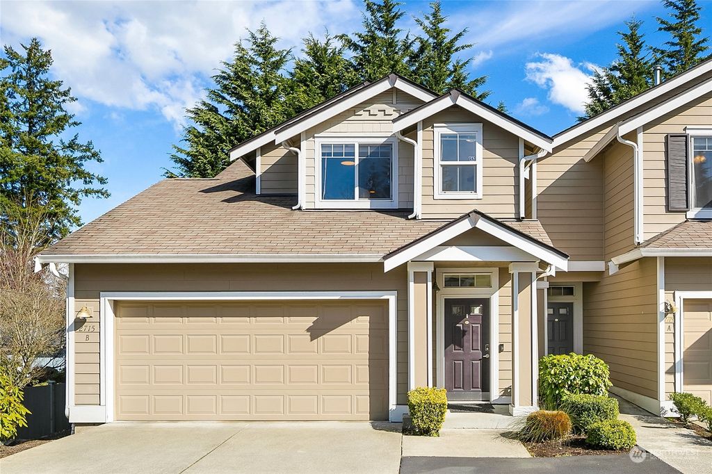 Photo of 2715 143rd Street SW #33-B, Lynnwood, WA 98087 (MLS # 2045486)