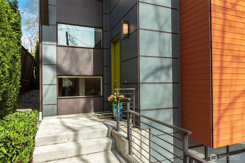 Photo of 2312 E Thomas Street, Seattle, WA 98112 (MLS # 2369222)