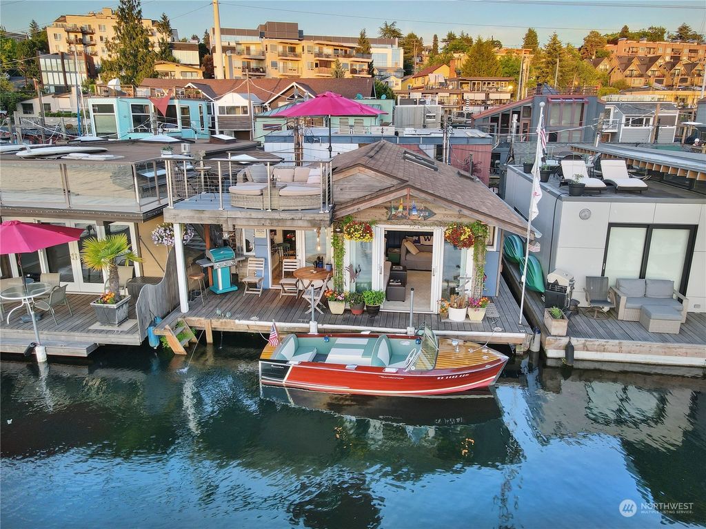 Photo of 2727 Fairview Avenue E #11, Seattle, WA 98102 (MLS # 2248400)