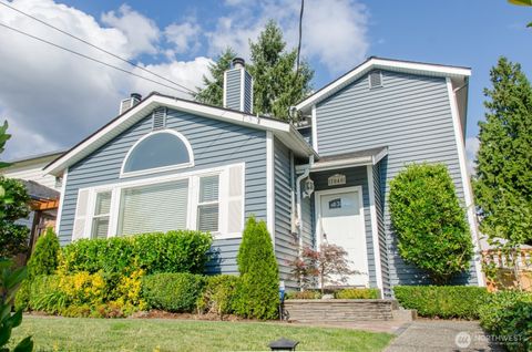 7040 21st Avenue NE Seattle WA 98115