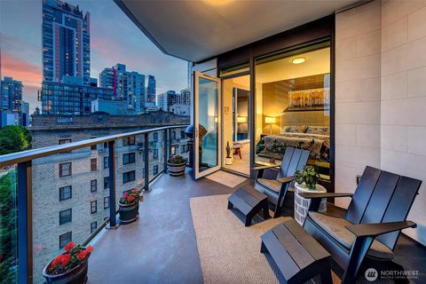 Photo of 1920 4th Avenue #902, Seattle, WA 98101 (MLS # 2523230)