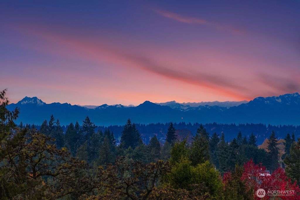 Photo of 9647 Observation Drive, Kirkland, WA 98033 (MLS # 2455002)