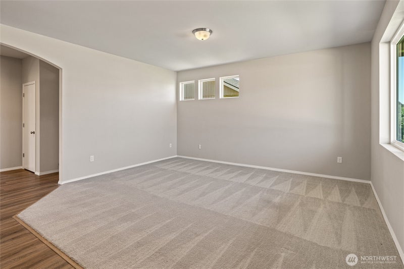 2012 W Sunnyview Lane