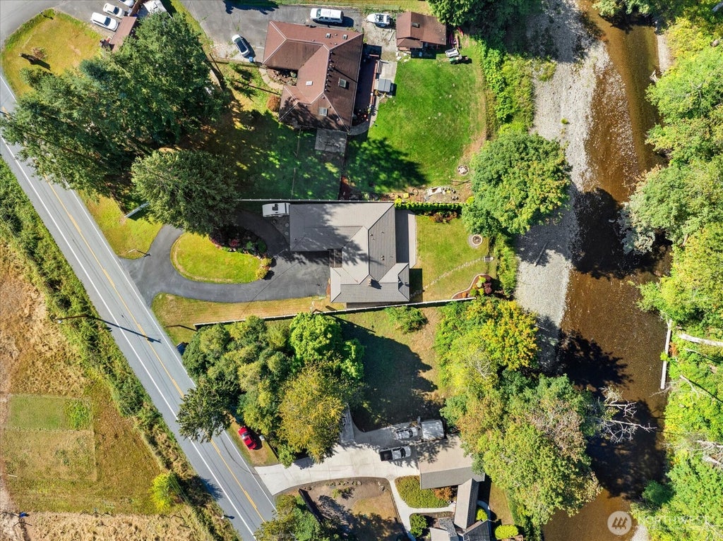 Photo of 628 Russell Road, Snohomish, WA 98290 (MLS # 2583566)