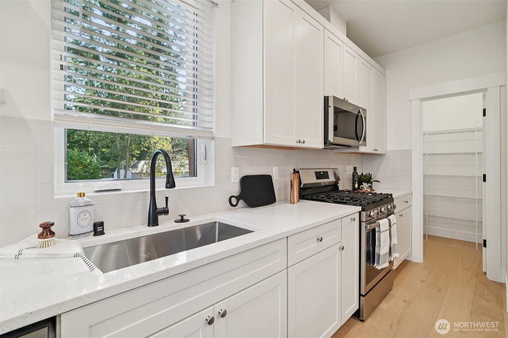 Photo of 8014 222nd Street SW, Edmonds, WA 98026 (MLS # 2566719)