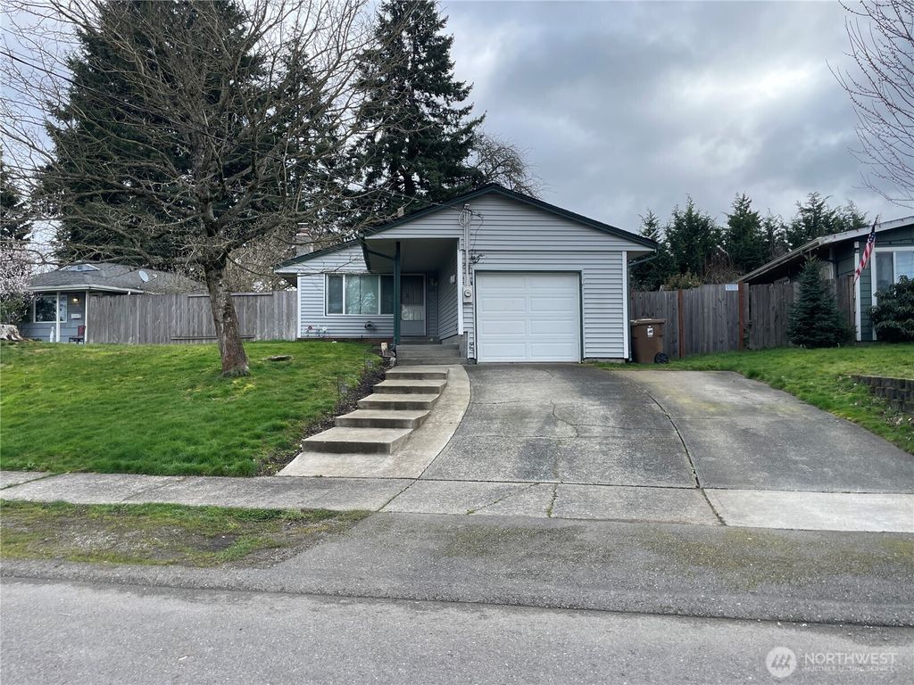 Photo of 645 S 91st Street, Tacoma, WA 98444 (MLS # 2495668)