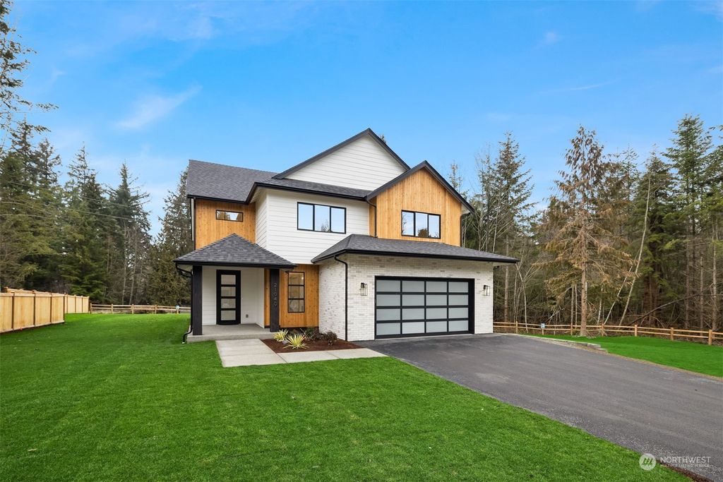 Photo of 21040 188th Avenue SE, Renton, WA 98058 (MLS # 2028787)