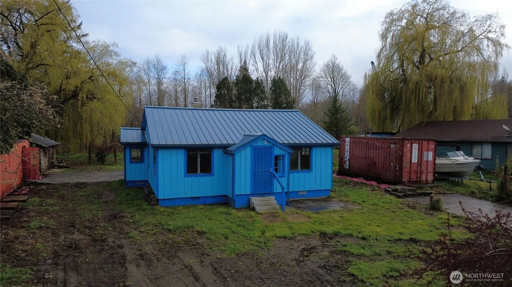 Photo of 131 Muncie Avenue, Quilcene, WA 98376 (MLS # 2502030)