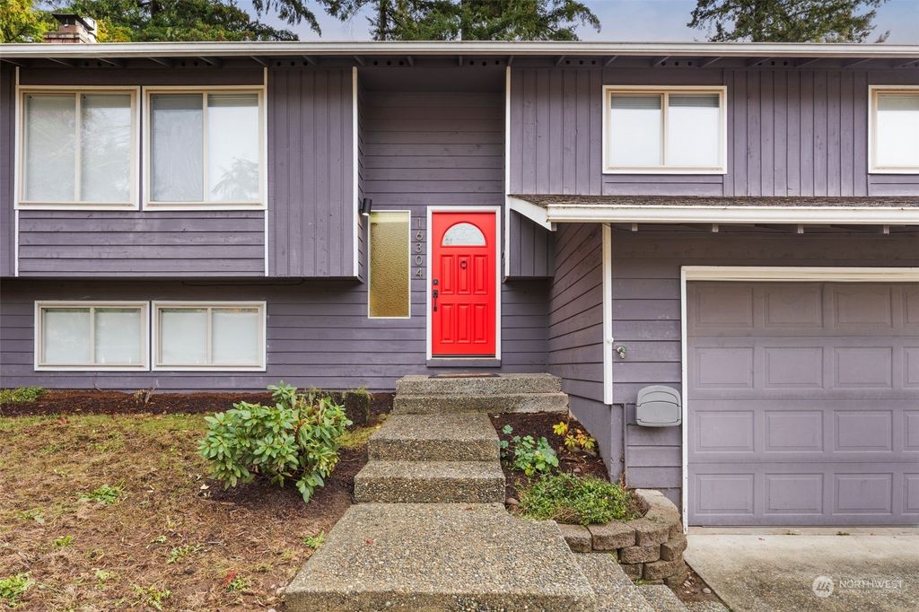 Photo of 16304 128th Place SE, Renton, WA 98058 (MLS # 2309388)