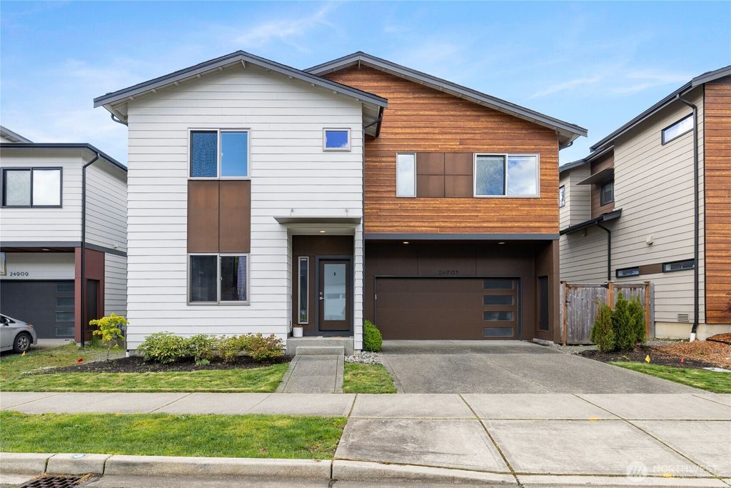 Photo of 24903 123rd Place SE, Kent, WA 98030 (MLS # 2508861)