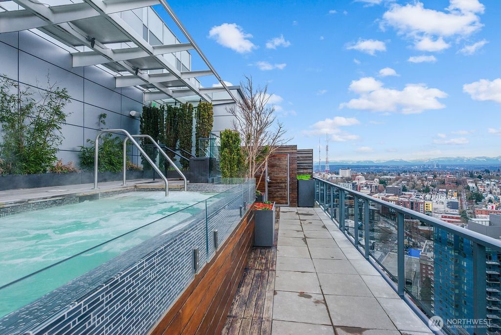 Photo of 1321 Seneca Street #1001, Seattle, WA 98101 (MLS # 2478755)