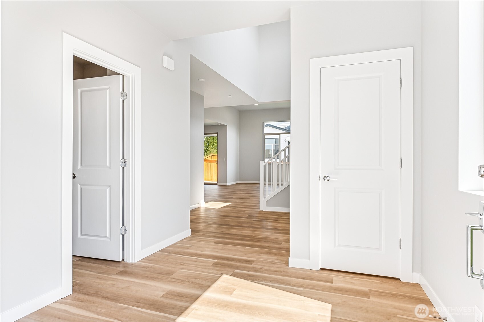 13911 179th Street E 59