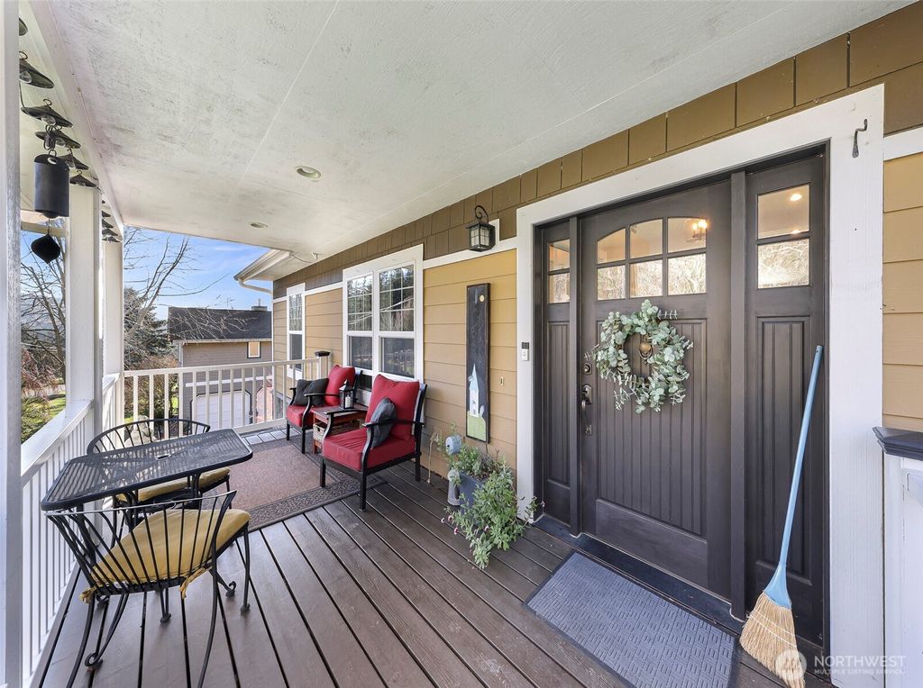 Photo of 17766 Pamela Street, Mount Vernon, WA 98274 (MLS # 2469075)