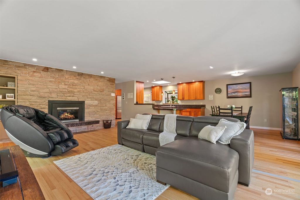 Photo of 8819 27th Avenue NW, Seattle, WA 98117 (MLS # 2237612)