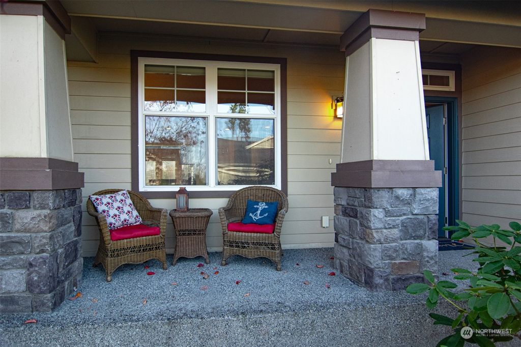 Photo of 23855 NE 124th Terrace, Redmond, WA 98053 (MLS # 2178170)