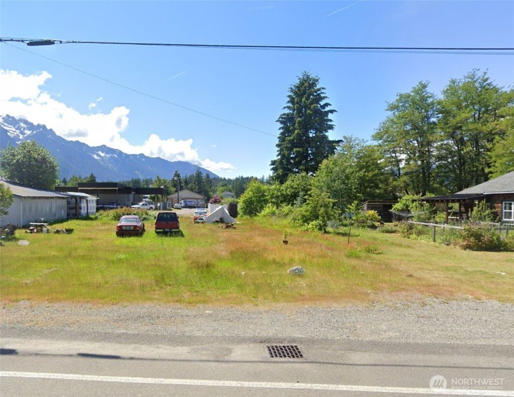 Photo of 0 XXX S Emens Avenue, Darrington, WA 98241 (MLS # 2332409)