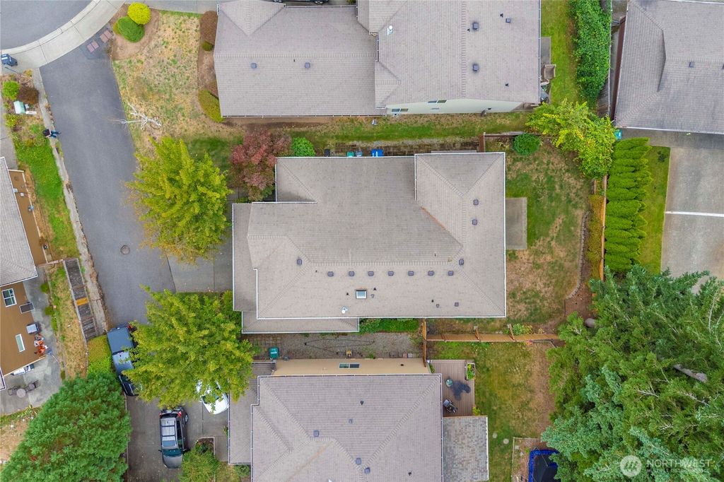 Photo of 22443 SE 281st Court, Maple Valley, WA 98038 (MLS # 2445535)